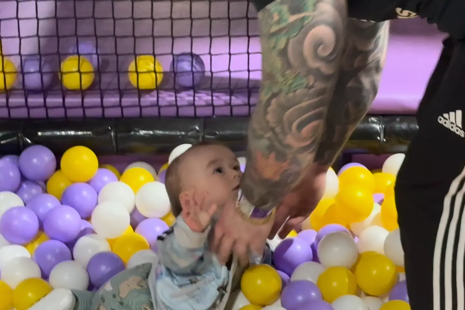 baby soft play ball pit