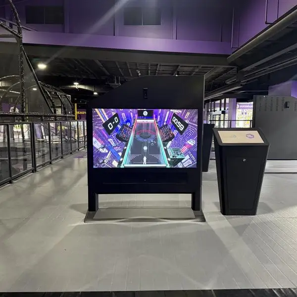 SuperPark SuperJump trampoline games jumpball
