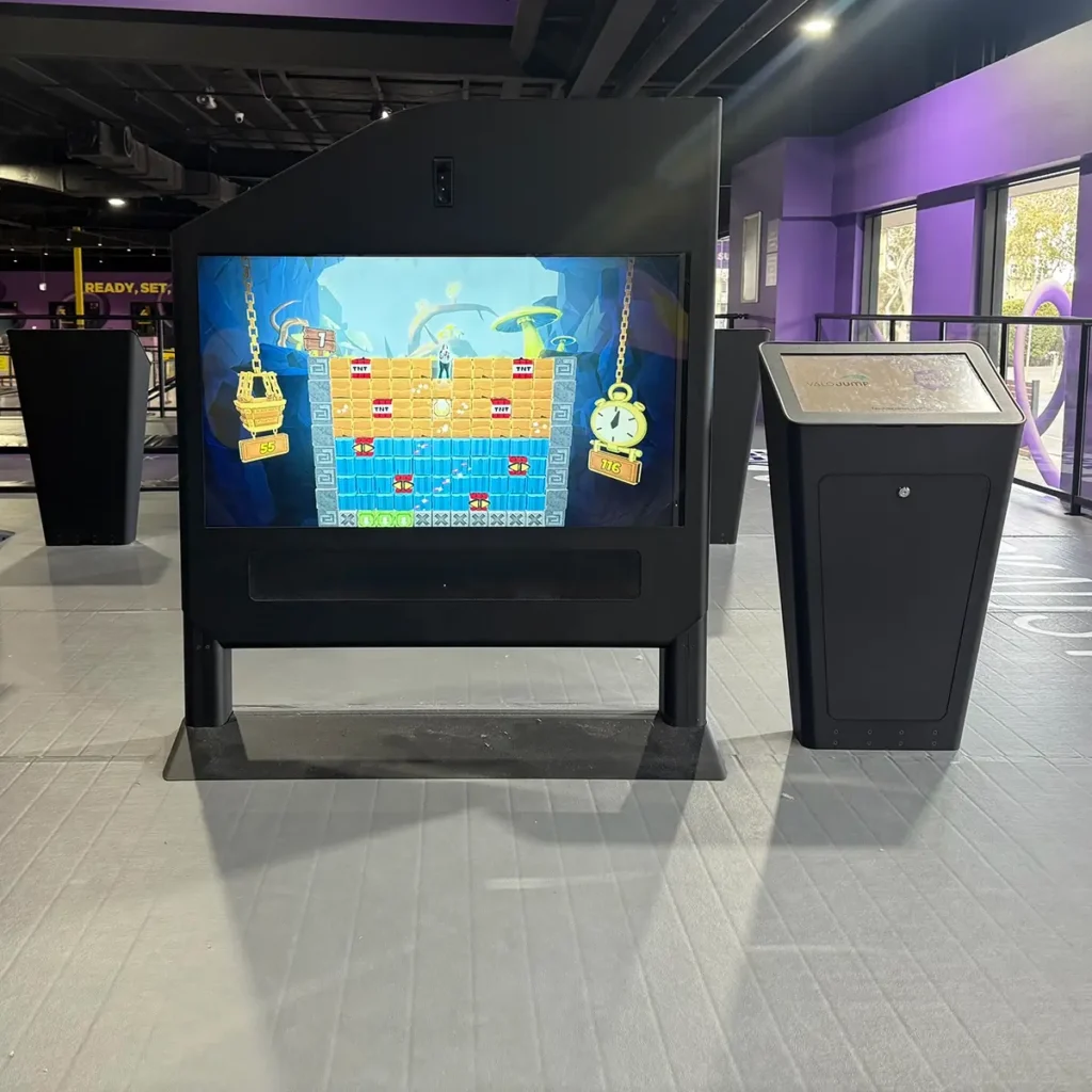 SuperPark SuperJump trampoline games minetime
