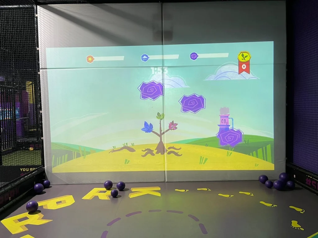 superpark superwhiz immersive game leaf