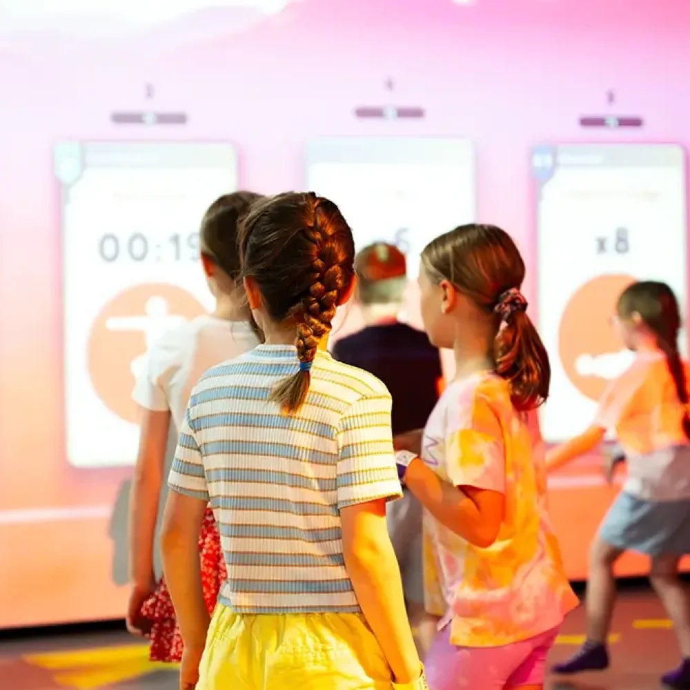 SuperPark freestyle hall superwhiz