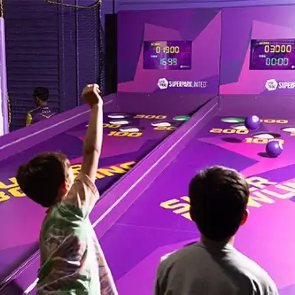 SuperPark superbowling bowling indoor